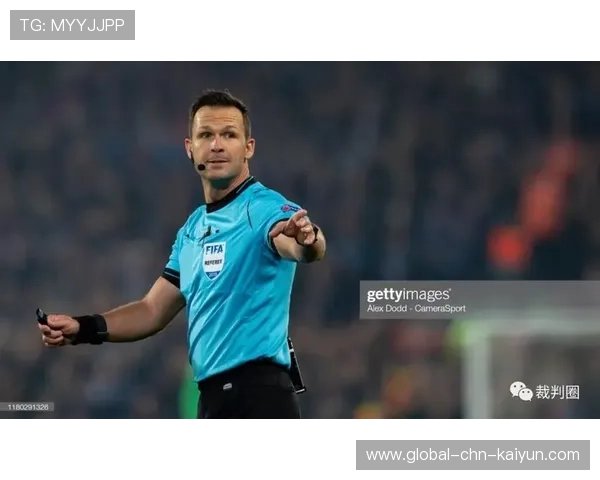 欧冠VAR透明化倡议推动裁判与规则体系改革