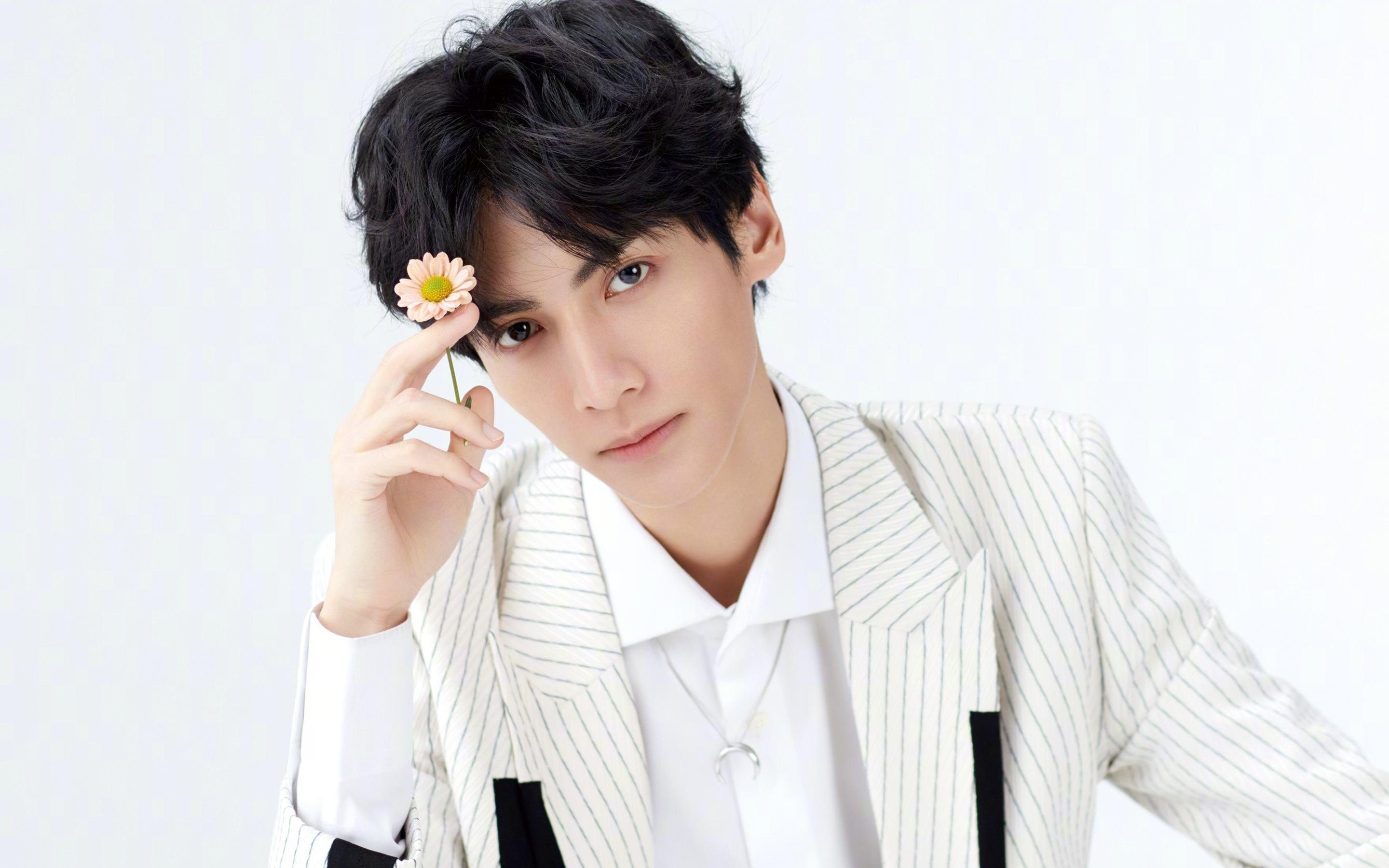 王楚钦团队集训封闭备战世乒赛,王楚钦乒超联赛视频